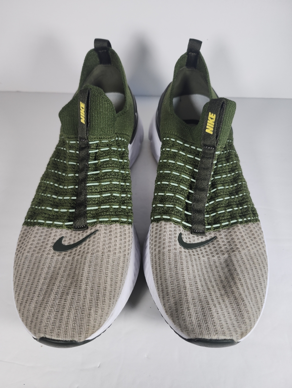 Nike React Phantom Olive Green Tan Run FlyKnit 2 Athletic Shoe Sneakers Men S 14 - Picture 2 of 10
